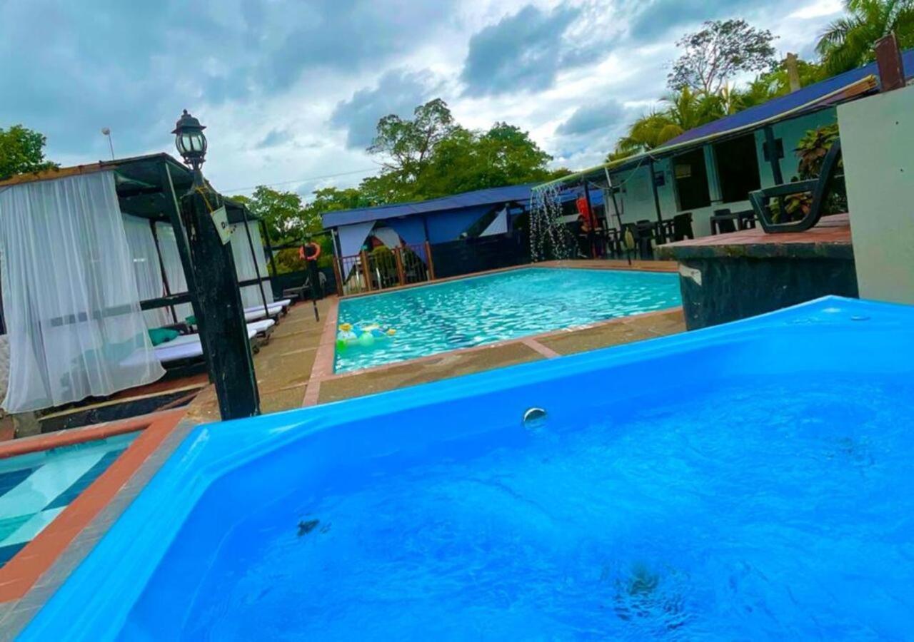 Hotel Llano Dorado Campestre